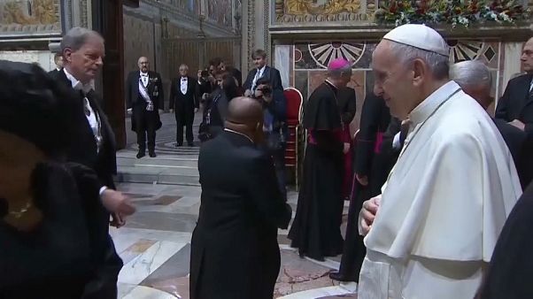 El Papa llama a crear dos estados en Tierra Santa El Papa llama a crear dos estados en Tierra Santa