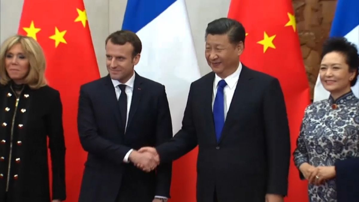 Macron propone a China una relación más equilibrada 