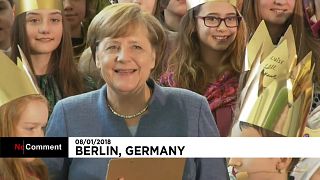 Merkel kilise korosu öğrencileriyle buluştu
