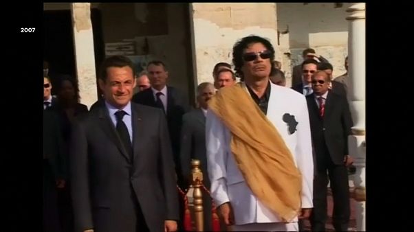 Affäre um Wahlkampf-Spenden aus Libyen: Mutmaßlicher Sarkozy-Vertrauter verhaftet Affäre um Wahlkampf-Spenden aus Libyen: Mutmaßlicher Sarkozy-Vertrauter verhaftet