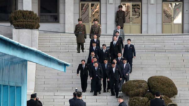 Seul : Kuzey Kore Kış Olimpiyatları'na heyet gönderecek Seul : Kuzey Kore Kış Olimpiyatları'na heyet gönderecek