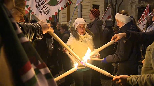 Millionenstrafe für ungarische Rechts-Partei Jobbik Millionenstrafe für ungarische Rechts-Partei Jobbik