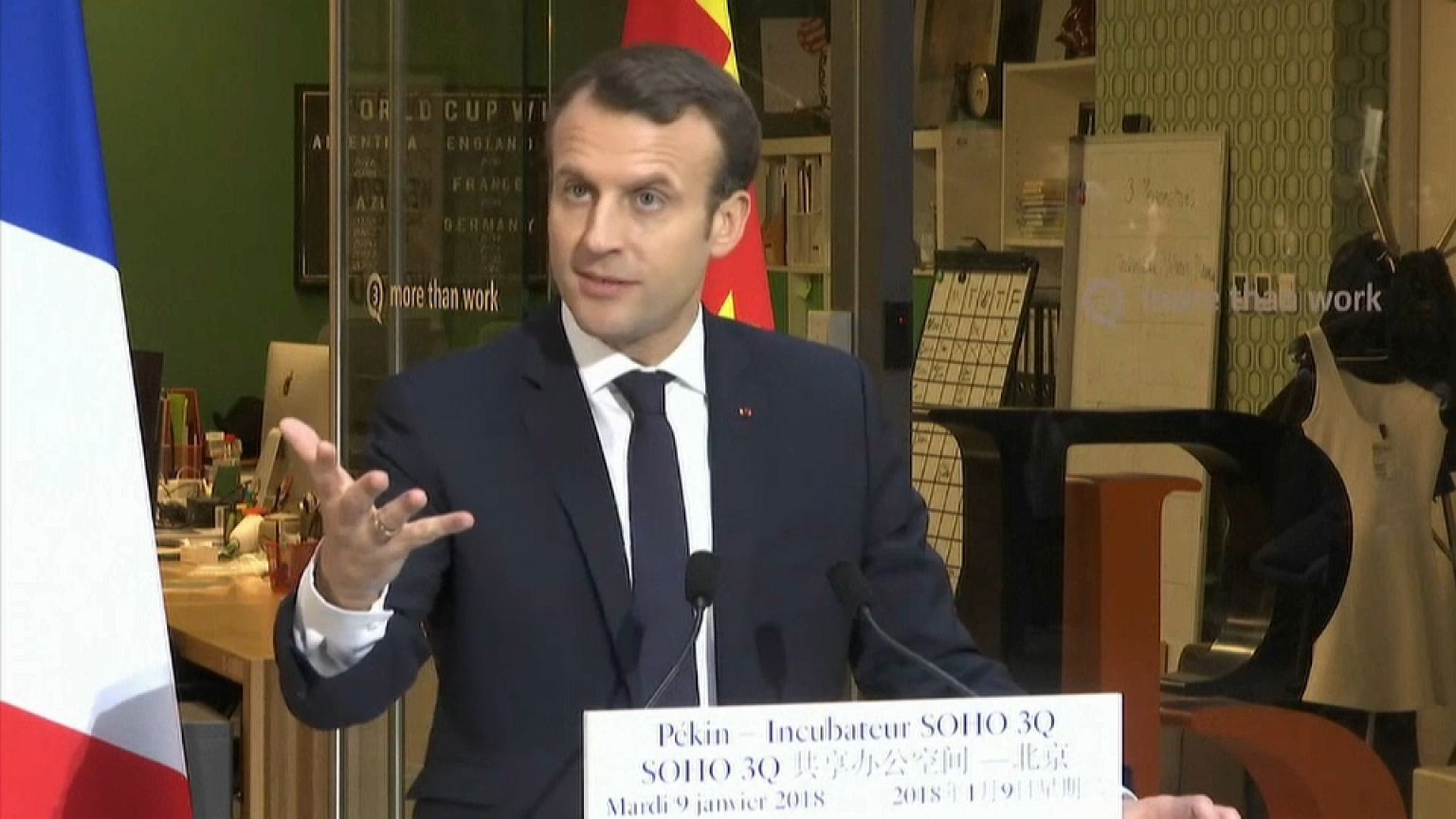 Macron quer balança comercial equilibrada com China