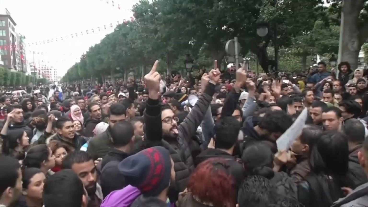 Proliferan las protestas en Túnez tras la muerte de un manifestante