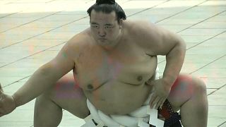 Sumo scandal threatens new season in Japan