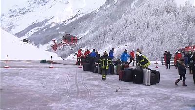 Zermatt: airlifted to safety