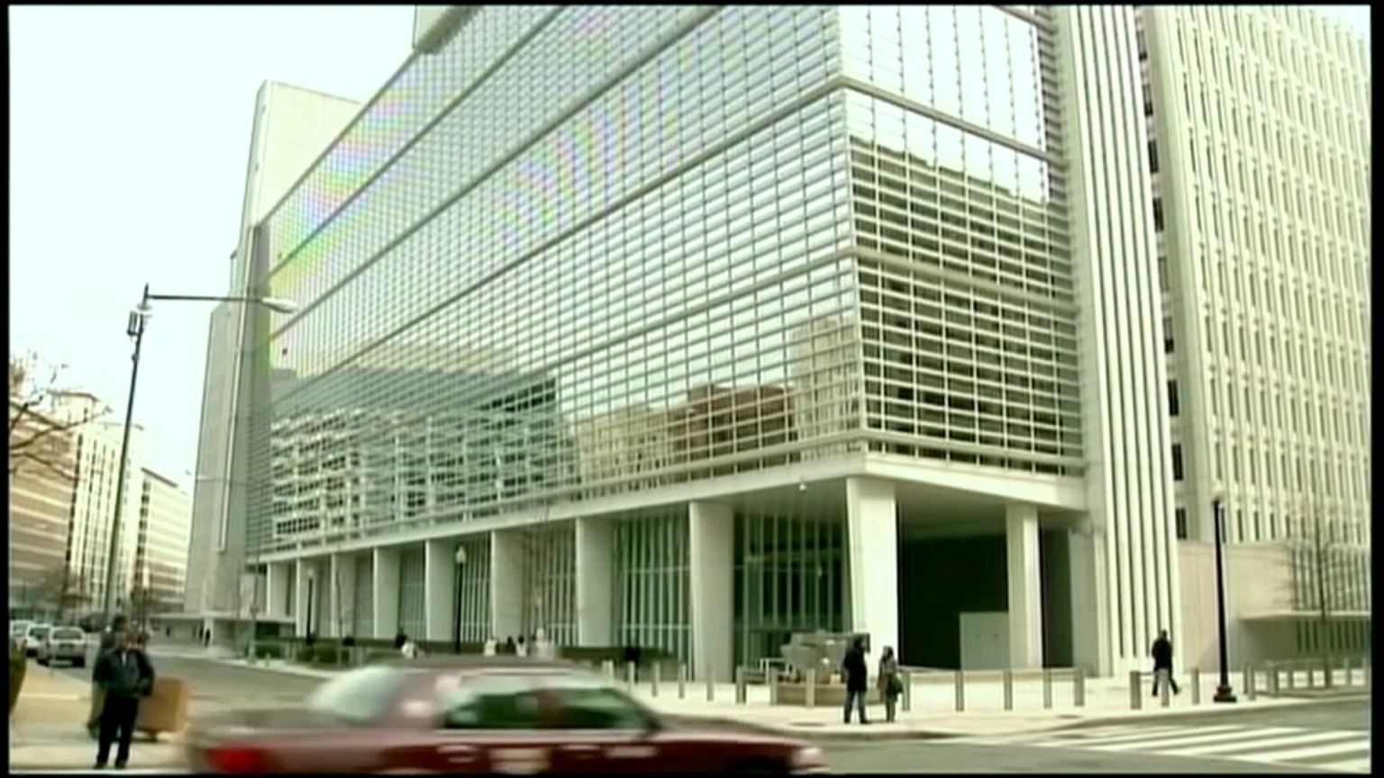 Banca Mondiale: crescita economica al rialzo
