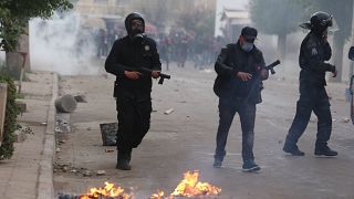 Hundreds arrested as clashes rock Tunisia