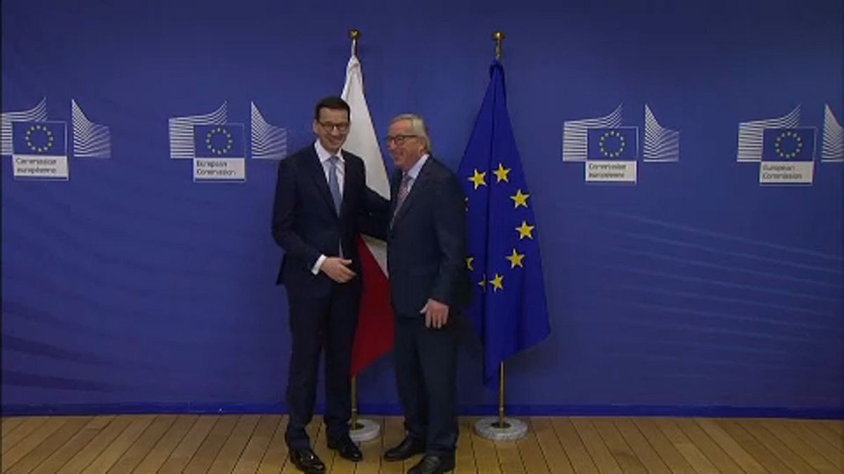 Morawiecki e Juncker a Bruxelles