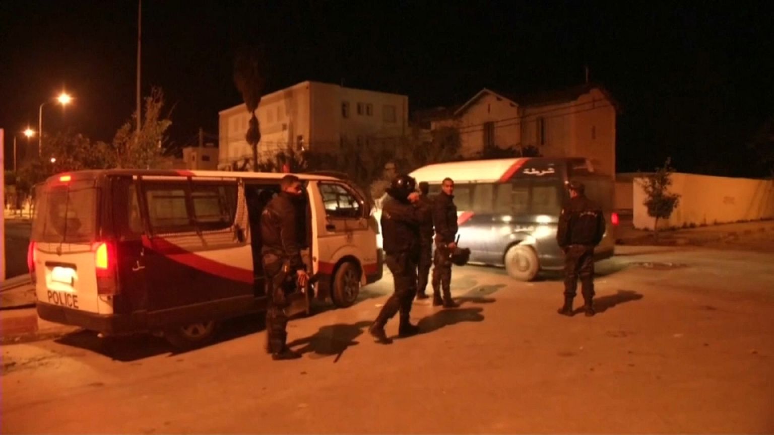 Tunus'ta hükümet karşıtı eylemlerde üçüncü gün geride kaldı 
