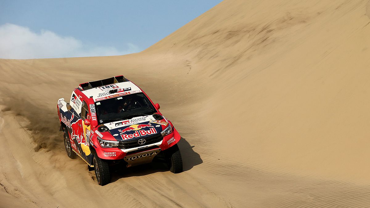 Thrills and spills on day five of Dakar Rally