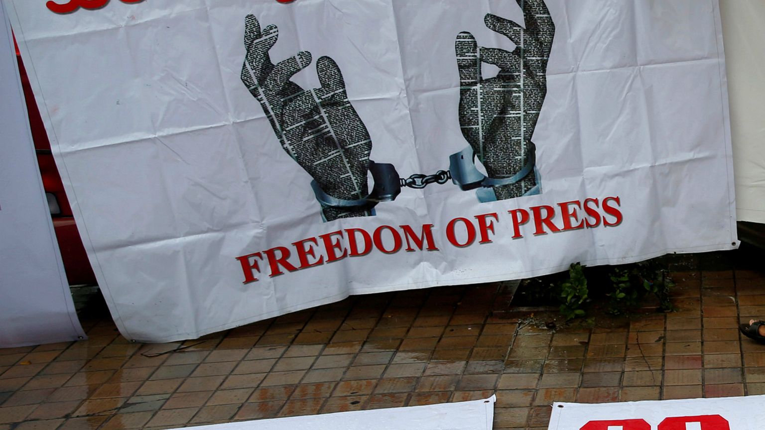 Fransız gazetecilerden Türk meslektaşları için 'adalet' çağrısı
