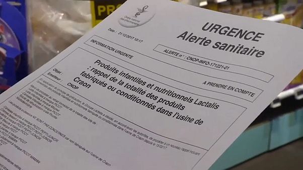 Francia: lo scandalo del latte contaminato si allarga Francia: lo scandalo del latte contaminato si allarga