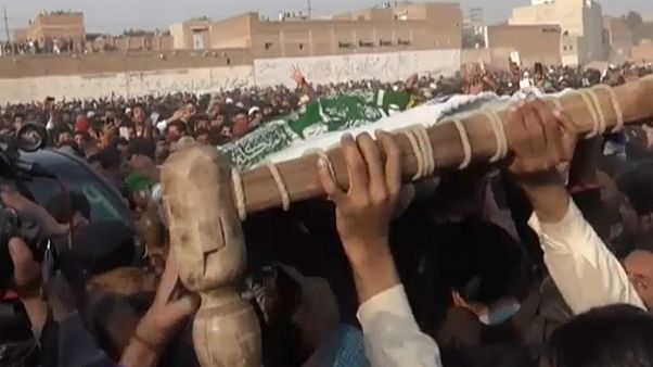 Two dead in protests over Pakistan girl's rape and murder Two dead in protests over Pakistan girl's rape and murder
