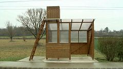 Aussichtsturm statt Bushaltestelle: Not macht erfinderisch!