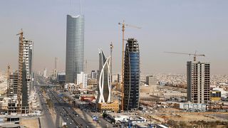 مبان قيد الإنشاء في العاصمة الرياض