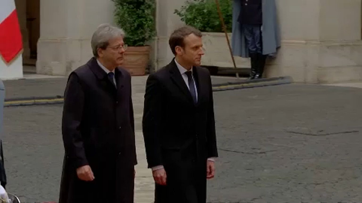 Macron és Gentiloni a menekültválságról