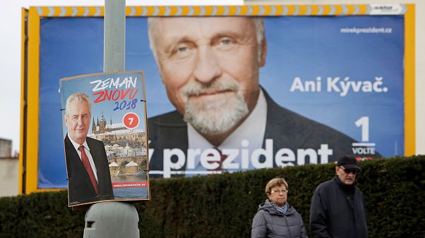 Primera vuelta de las elecciones presidenciales en la República Checa Primera vuelta de las elecciones presidenciales en la República Checa