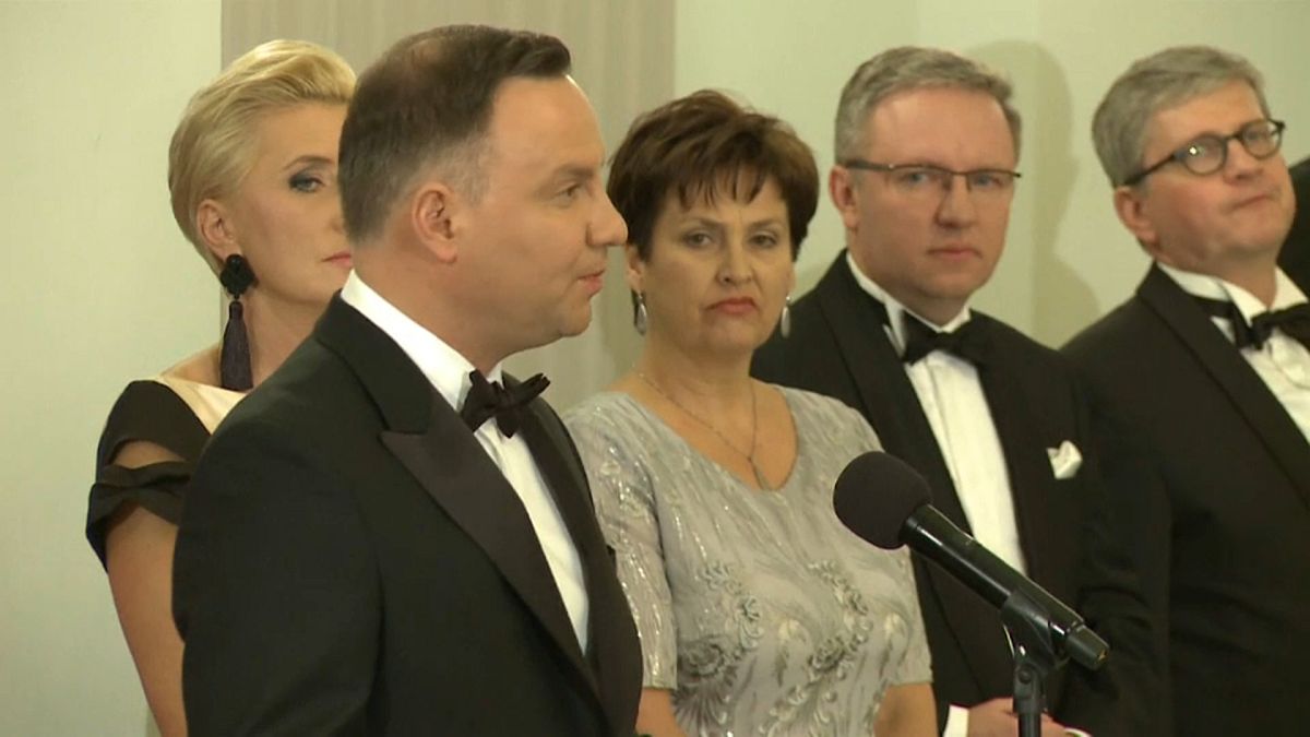 Polonya'dan AB'ye 'sosyal hayal kırıklığı' eleştirisi