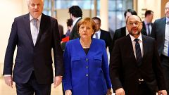 Γερμανία: Προκαταρκτική συμφωνία Μέρκελ - Σουλτς για «μεγάλο» συνασπισμό