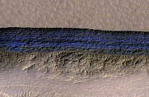 La NASA fotografa giganteschi depositi di ghiaccio su Marte
