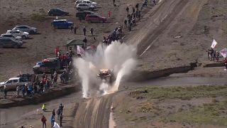 Carlos Sainz gewinnt die sechste Etappe der Rallye Dakar 2018