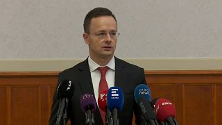 Hungria exige pedido de desculpas do primeiro-ministro romeno