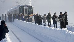 Heavy snow strands 430 people overnight on train in Japan