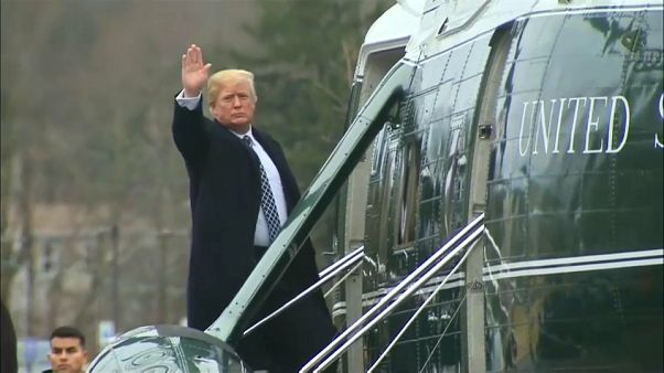 Trump adia sanções contra o Irão Trump adia sanções contra o Irão