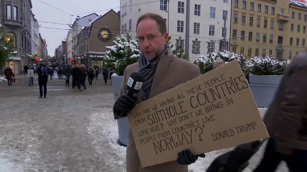 I norvegesi rispondono a Trump: "Finché ci sei tu, restiamo qui" I norvegesi rispondono a Trump: "Finché ci sei tu, restiamo qui"