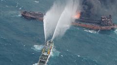 Un pétrolier iranien toujours en feu au large de la Chine