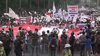 "Марш за мир" в Лиме