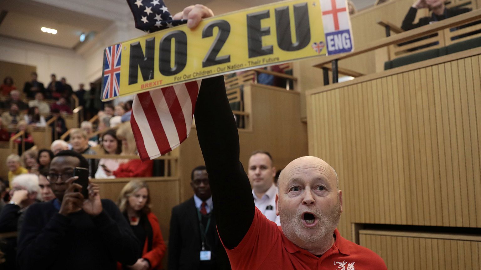 Il sindaco di Londra contestato da sostenitori di Trump