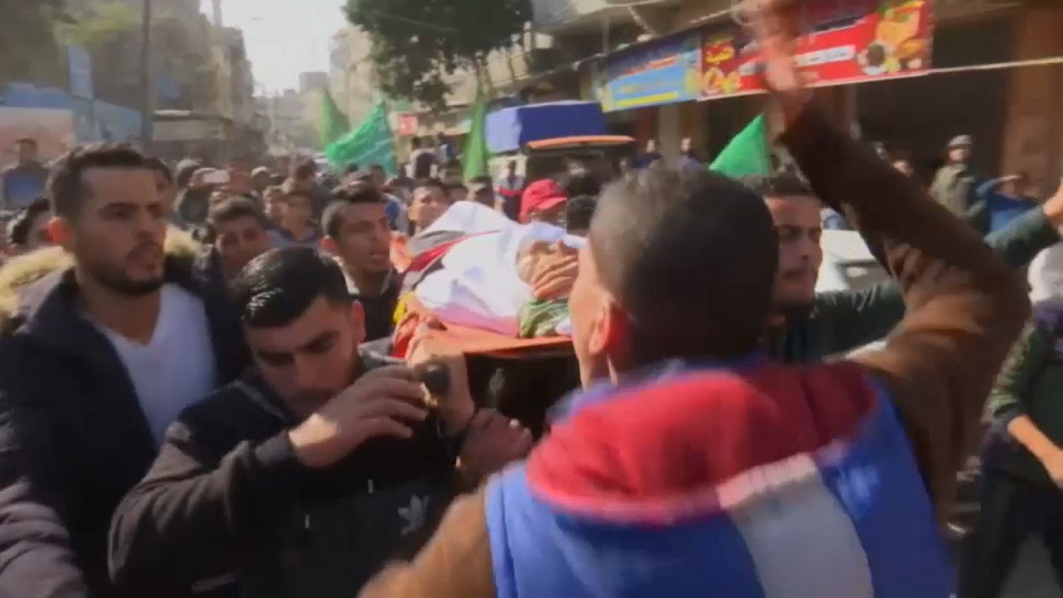 Pescatore morto al largo di Gaza: tensioni con l'Egitto