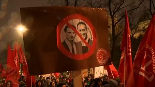 Austrians protest at FPO return to government
