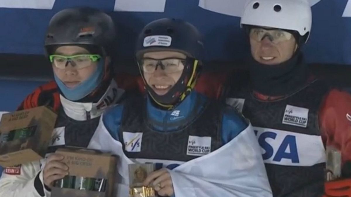 درخشش ورزشکاران روسیه و چین در مسابقه اسکی پرش فری استایل آمریکا