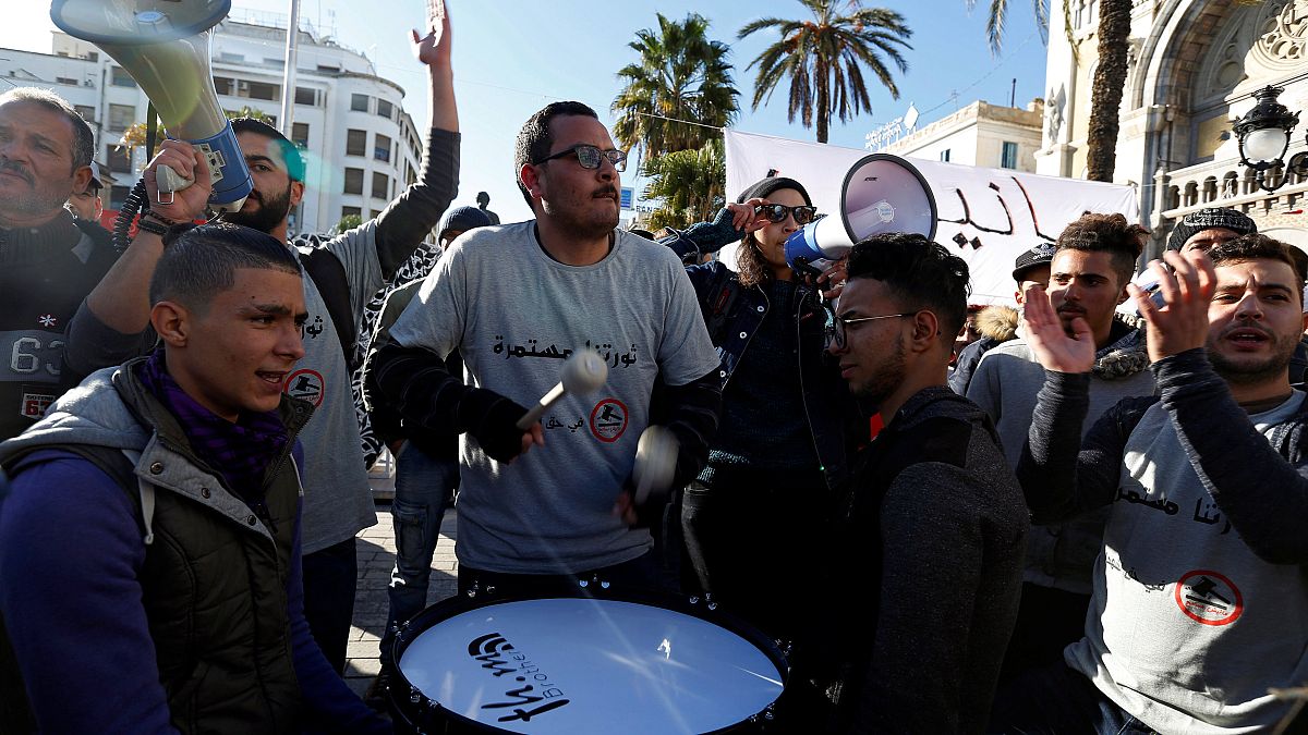 Tunus'ta yeni sosyal yardım paketi