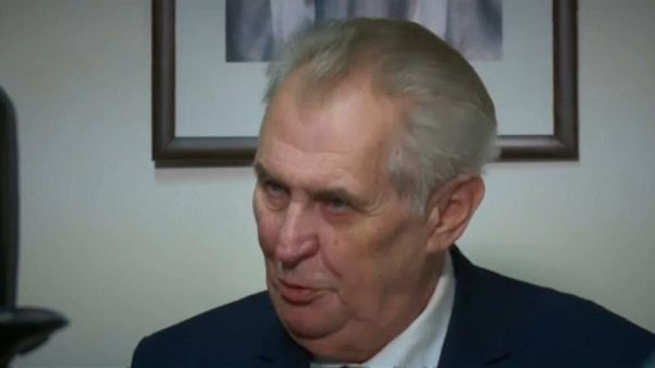 Zeman és Drahoš a második fordulóban Zeman és Drahoš a második fordulóban
