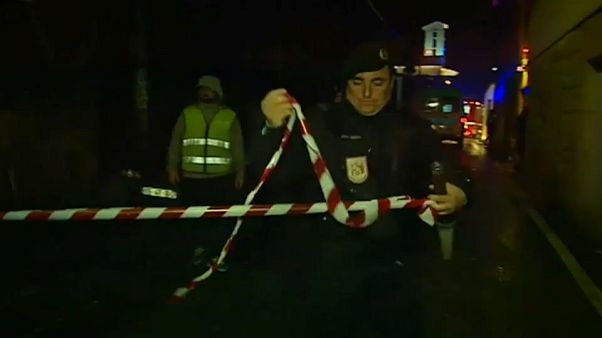 Portogallo, incendio nella sede di un'associazione: otto morti Portogallo, incendio nella sede di un'associazione: otto morti