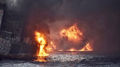 Le pétrolier iranien en flammes a coulé