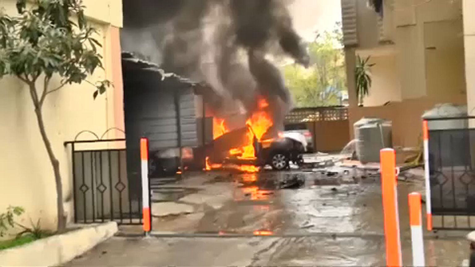 Libanon: pokolgép robbant egy Hamász-vezető autójában