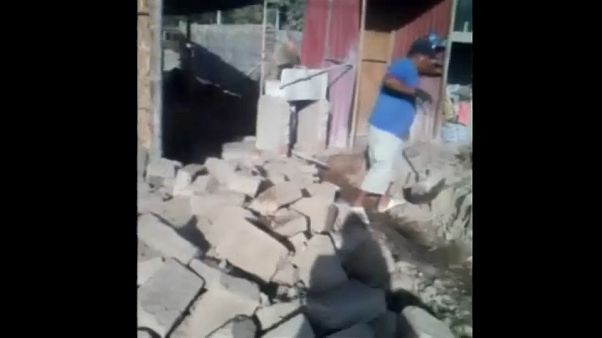 Un fuerte terremoto sacude la costa de Perú Un fuerte terremoto sacude la costa de Perú