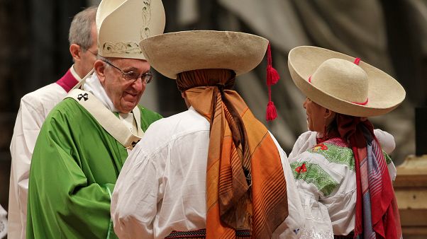 'Treat newcomers with respect' pontiff urges on World Day of Migrants and Refugees 'Treat newcomers with respect' pontiff urges on World Day of Migrants and Refugees