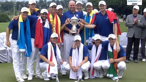 Europeus triunfam no golfe Europeus triunfam no golfe
