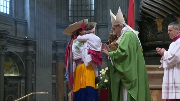 El papa pide solidaridad y comprensión con los inmigrantes El papa pide solidaridad y comprensión con los inmigrantes