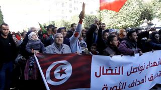 Protestos marcam os sete anos da Primavera Árabe, em Tunes