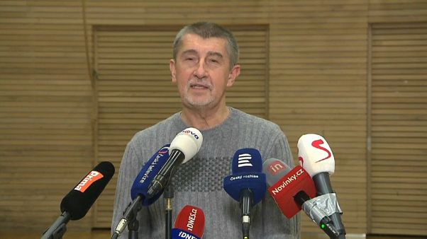 Милоша Земана призвали повернуться к Западу Милоша Земана призвали повернуться к Западу