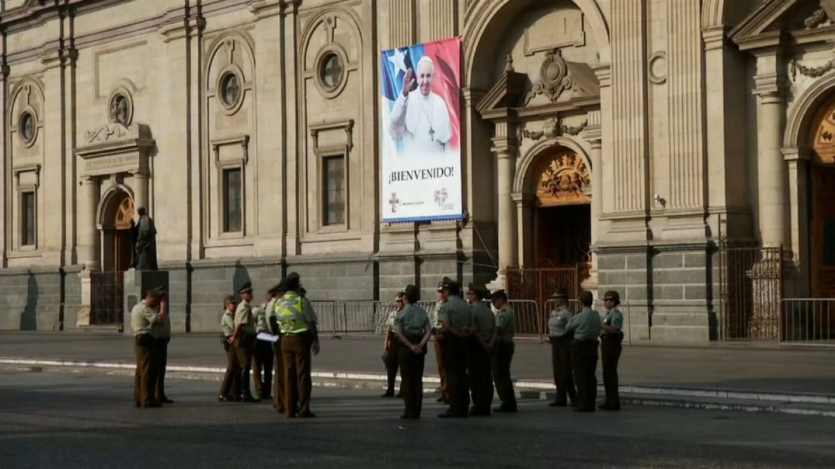 Papa Francis'in ziyareti öncesi Şili ve Peru'da gerilim 