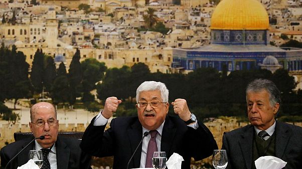 محمود عباس: اقدام ترامپ معامله قرن نیست، سیلی قرن است محمود عباس: اقدام ترامپ معامله قرن نیست، سیلی قرن است