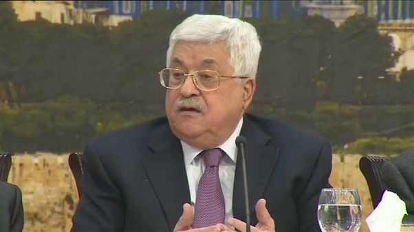 Abás pide a la OLP reconsiderar los Acuerdos de Oslo Abás pide a la OLP reconsiderar los Acuerdos de Oslo